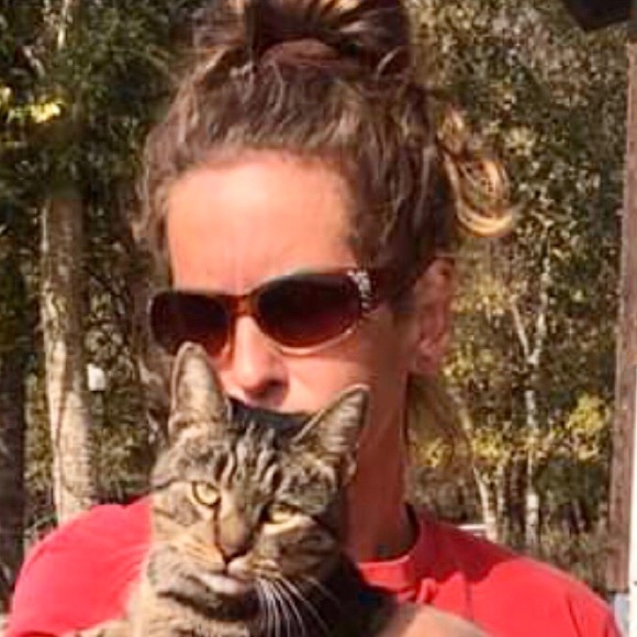 Meet your Posher, Jessica - Picture 1 of 1